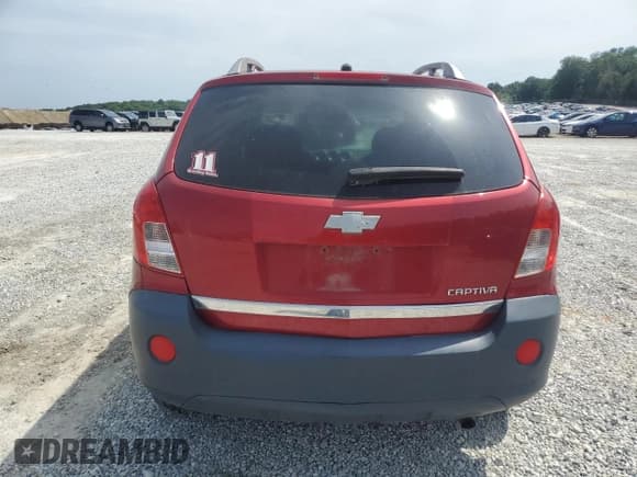 ✅ 2013 Chevrolet Captiva Sport LS • VIN: 3GNAL2EK3DS623166 • Lot: 57263435. Wystawiony na Copart z przebiegiem 140 114 mil. Bezpłatny archiwum sprzedaży aukcyjnych z USA i szczegółowy raport historii pojazdu na DreamBid. Zdjęcie 6.