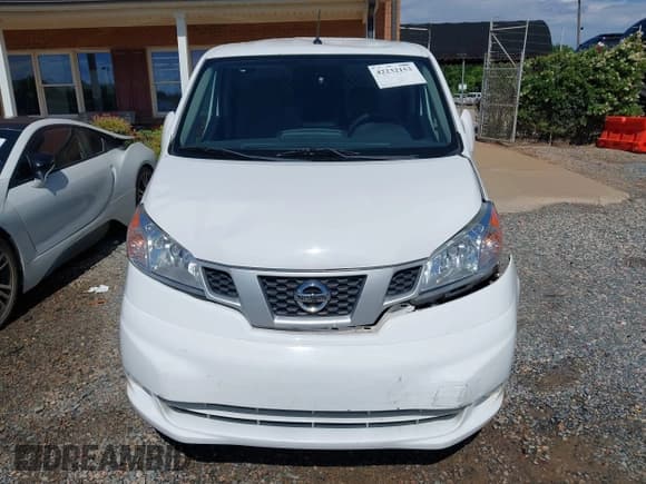 ✅ 2018 Nissan NV200 S • VIN: 3N6CM0KN1JK700871 • Лот: 42232153. Опубликован ранее на IAAI с пробегом 115 267 миль. Бесплатный доступ к архиву аукционных продаж из США и подробный отчёт об истории автомобиля на DreamBid. Изображение 12.