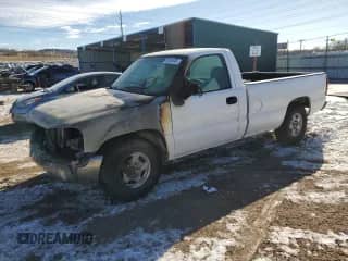 2002 GMC Sierra 1500 SL с VIN 1GTEC14V82Z900619, выставлен на аукционе Copart как лот 41816745 с пробегом Не указан миль и На запчасти • Non repairable. История ставок и продаж доступна на DreamBid. Изображение 1.