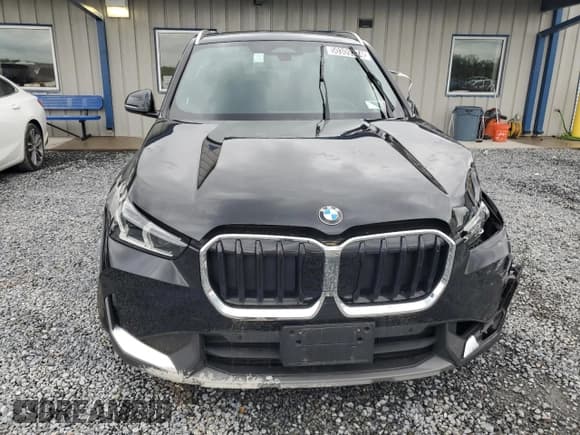 ✅ 2023 BMW X1 xDrive28i • VIN: WBX73EF03P5W46157 • Lot: 50309374. Wystawiony na Copart z przebiegiem 28 288 mil. Bezpłatny archiwum sprzedaży aukcyjnych z USA i szczegółowy raport historii pojazdu na DreamBid. Zdjęcie 5.