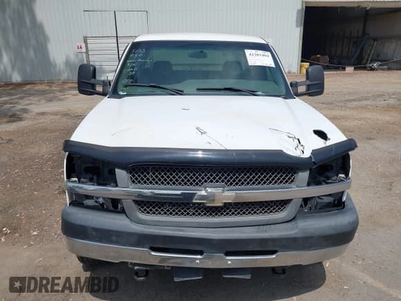 ✅ 2003 Chevrolet Silverado 2500HD LS • VIN: 1GCHC29U83E220053 • Lot: 42383404. Listed on IAAI with Not provided. Free auction sales archive from the USA and detailed vehicle history report at DreamBid. Image 11.