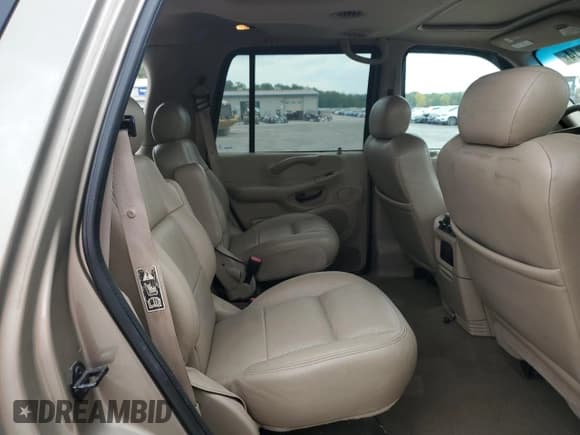 ✅ 2002 Ford Expedition Eddie Bauer • VIN: 1FMPU18L72LA62855 • Lot: 72004314. Wystawiony na Copart z przebiegiem 176 600 mil. Bezpłatny archiwum sprzedaży aukcyjnych z USA i szczegółowy raport historii pojazdu na DreamBid. Zdjęcie 12.