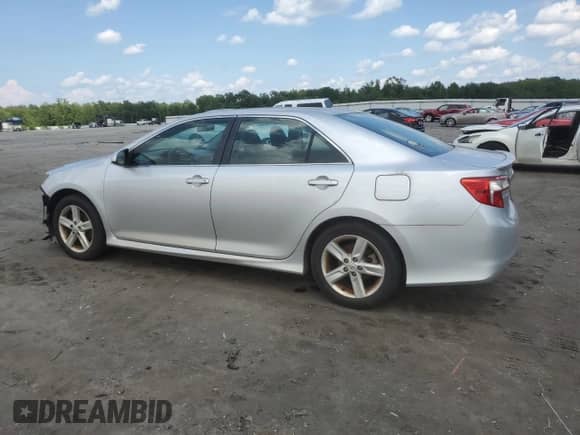 2012 Toyota Camry L с VIN 4T1BF1FK7CU015609, выставлен на аукционе Copart как лот 64317985 с пробегом 214 510 миль миль и Списание • Salvage title. История ставок и продаж доступна на DreamBid. Изображение 2.