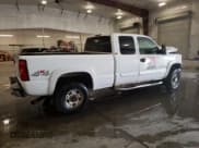 ✅ 2006 Chevrolet Silverado 2500HD Work Truck • VIN: 1GCHK29U66E132156 • Lot: 75212864. Wystawiony na Copart z przebiegiem 211 570 mil. Bezpłatny archiwum sprzedaży aukcyjnych z USA i szczegółowy raport historii pojazdu na DreamBid. Zdjęcie 3.