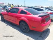 ✅ 2005 Ford Mustang Deluxe • VIN: 1ZVFT80N855144821 • Lot: 42526806. Listed on IAAI with 159,241 mi. Free auction sales archive from the USA and detailed vehicle history report at DreamBid. Image 3.