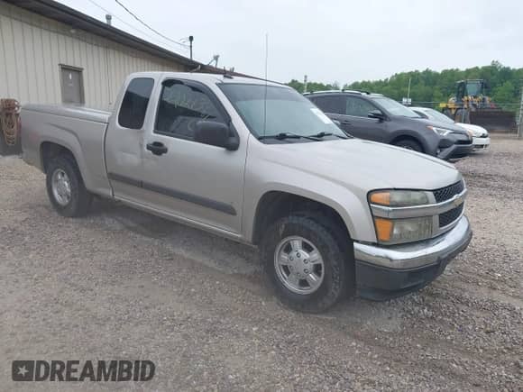 2008 Chevrolet Colorado 1LT z VIN 1GCCS39E788202192, wystawiony jako IAAI lot #42229266 z przebiegiem 270 494 mil mil oraz . Historia ofert i sprzedaży dostępna na DreamBid. Obrazek 1.