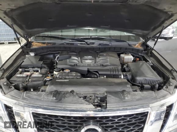 ✅ 2019 Nissan Armada SV • VIN: JN8AY2NC0K9587931 • Лот: 82688575. Опубликован ранее на Copart с пробегом 154 870 миль. Бесплатный доступ к архиву аукционных продаж из США и подробный отчёт об истории автомобиля на DreamBid. Изображение 12.