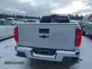 2019 Chevrolet Colorado 4WD Z71 с VIN 1GCHTDENXK1179263, выставлен на аукционе IAAI как лот 41165344 с пробегом 56 693 миль миль и . История ставок и продаж доступна на DreamBid. Изображение 16.