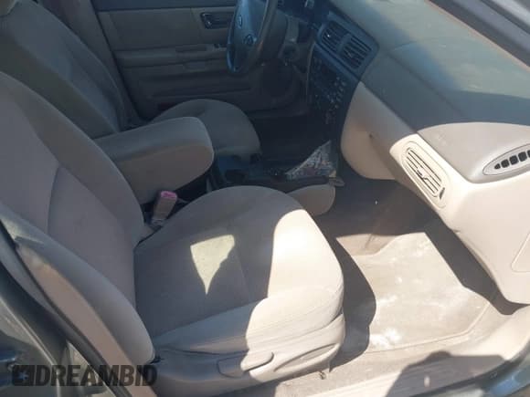 ✅ 2002 Ford Taurus SE Standard • VIN: 1FAHP58S62A172022 • Лот: 43100963. Опубликован ранее на IAAI с пробегом 133 397 миль. Бесплатный доступ к архиву аукционных продаж из США и подробный отчёт об истории автомобиля на DreamBid. Изображение 5.