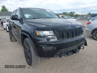 2020 Jeep Grand Cherokee Laredo E z VIN 1C4RJFAG3LC134667, wystawiony jako IAAI lot #43103196 z przebiegiem 107 832 mil mil oraz . Historia ofert i sprzedaży dostępna na DreamBid. Obrazek 1.