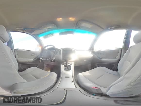 ✅ 2004 Toyota Highlander • VIN: JTEEP21A940053625 • Лот: 82358865. Опубликован ранее на Copart с пробегом 223 695 миль. Бесплатный доступ к архиву аукционных продаж из США и подробный отчёт об истории автомобиля на DreamBid. Изображение 15.