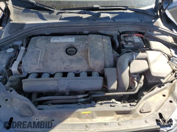 ✅ 2010 Volvo XC60 3.2L • VIN: YV4960DL4A2083994 • Lot: 71965455. Wystawiony na Copart z przebiegiem 97 021 mil. Bezpłatny archiwum sprzedaży aukcyjnych z USA i szczegółowy raport historii pojazdu na DreamBid. Zdjęcie 11.