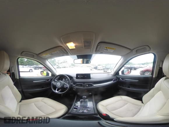 ✅ 2021 Mazda CX-5 Touring • VIN: JM3KFBCMXM1303358 • Lot: 42829675. Wystawiony na IAAI z przebiegiem 53 848 mil. Bezpłatny archiwum sprzedaży aukcyjnych z USA i szczegółowy raport historii pojazdu na DreamBid. Zdjęcie 18.