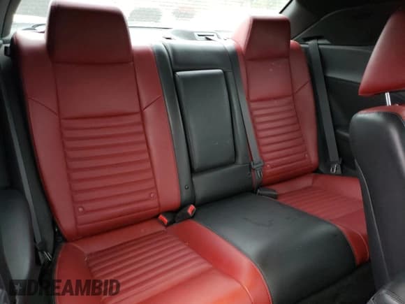 ✅ 2013 Dodge Challenger SXT • VIN: 2C3CDYAG4DH724744 • Lot: 82147544. Listed on Copart with 54,299 mi. Free auction sales archive from the USA and detailed vehicle history report at DreamBid. Image 10.