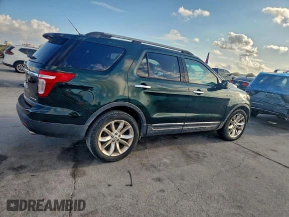 ✅ 2013 Ford Explorer XLT • VIN: 1FM5K7D84DGA78265 • Lot: 93268135. Wystawiony na Copart z przebiegiem 138 829 mil. Bezpłatny archiwum sprzedaży aukcyjnych z USA i szczegółowy raport historii pojazdu na DreamBid. Zdjęcie 3.