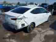 2020 Hyundai Elantra SE z VIN 5NPD74LF4LH605926, wystawiony jako IAAI lot #42370112 z przebiegiem 111 350 mil mil oraz . Historia ofert i sprzedaży dostępna na DreamBid. Obrazek 4.