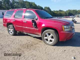 2013 Chevrolet Tahoe LTZ с VIN 1GNSCCE01DR369386, выставлен на аукционе IAAI как лот 43212029 с пробегом 254 194 миль миль и . История ставок и продаж доступна на DreamBid. Изображение 1.