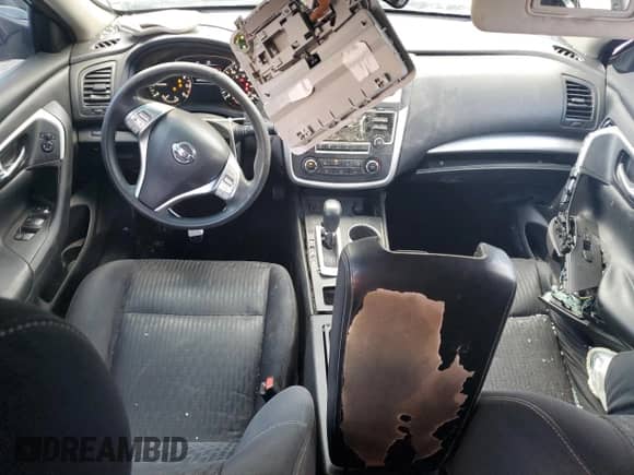 2016 Nissan Altima S с VIN 1N4AL3AP0GC164890, выставлен на аукционе Copart как лот 84281255 с пробегом 149 265 миль миль и Списание • Salvage title. История ставок и продаж доступна на DreamBid. Изображение 8.