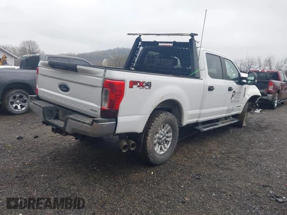 ✅ 2017 Ford F-250 Lariat • VIN: 1FT7W2BTXHEB47795 • Лот: 42010501. Опубликован ранее на IAAI с пробегом 168 108 миль. Бесплатный доступ к архиву аукционных продаж из США и подробный отчёт об истории автомобиля на DreamBid. Изображение 4.