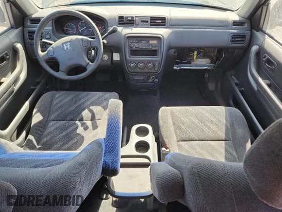 ✅ 2000 Honda CR-V • VIN: JHLRD1843YS018911 • Lot: 66453895. Wystawiony na Copart z przebiegiem 178 005 mil. Bezpłatny archiwum sprzedaży aukcyjnych z USA i szczegółowy raport historii pojazdu na DreamBid. Zdjęcie 8.