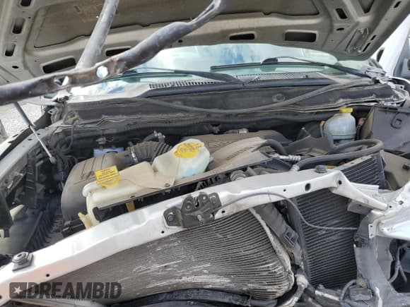 ✅ 2004 Dodge 2500 ST • VIN: 3D7KA28D54G158737 • Lot: 48413295. Wystawiony na Copart z przebiegiem 179 401 mil. Bezpłatny archiwum sprzedaży aukcyjnych z USA i szczegółowy raport historii pojazdu na DreamBid. Zdjęcie 12.