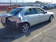 ✅ 2002 Mercedes-Benz C 230/260/280/320 • VIN: WDBRF64J02F236402 • Lot: 42837578. Wystawiony na IAAI z przebiegiem 268 944 mil. Bezpłatny archiwum sprzedaży aukcyjnych z USA i szczegółowy raport historii pojazdu na DreamBid. Zdjęcie 4.