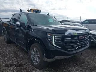 ✅ 2025 GMC Sierra 1500 SLT • VIN: 3GTUUDED0SG276007 • Лот: 43541693. Опубликован ранее на IAAI с пробегом 12 734 миль. Бесплатный доступ к архиву аукционных продаж из США и подробный отчёт об истории автомобиля на DreamBid. Изображение 1.
