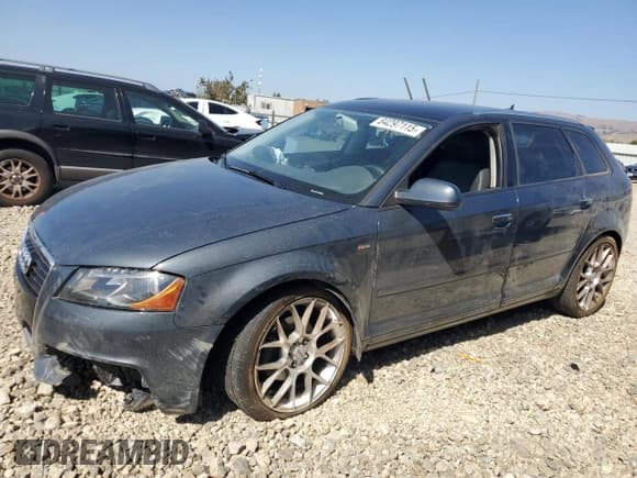 ✅ 2012 Audi A3 Premium Plus • VIN: WAUKJAFM2CA011261 • Lot: 84297115. Listed on Copart with 138,565 mi. Free auction sales archive from the USA and detailed vehicle history report at DreamBid. Image 1.