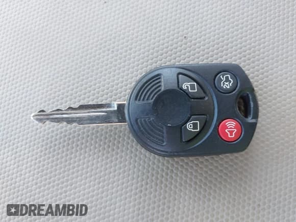 ✅ 2008 Ford Escape XLS • VIN: 1FMCU02Z28KB85029 • Lot: 43674674. Listed on IAAI with 102,069 mi. Free auction sales archive from the USA and detailed vehicle history report at DreamBid. Image 11.