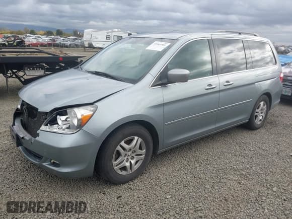 ✅ 2005 Honda Odyssey EX-L • VIN: 5FNRL38675B120881 • Lot: 43503901. Listed on IAAI with 203,902 mi. Free auction sales archive from the USA and detailed vehicle history report at DreamBid. Image 2.