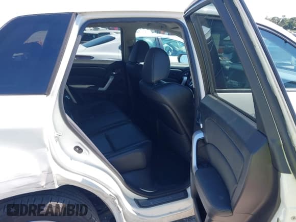 ✅ 2009 Acura RDX • VIN: 5J8TB18279A003246 • Lot: 42288616. Listed on IAAI with 204,873 mi. Free auction sales archive from the USA and detailed vehicle history report at DreamBid. Image 8.