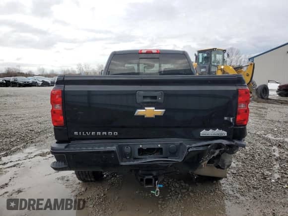 2016 Chevrolet Silverado 3500HD High Country с VIN 1GC4K1E81GF143756, выставлен на аукционе Copart как лот 83951974 с пробегом 107 319 миль миль и Списание • Salvage title. История ставок и продаж доступна на DreamBid. Изображение 6.