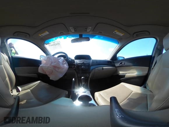 ✅ 2013 Acura ILX Premium • VIN: 19VDE1F52DE013527 • Lot: 43122417. Listed on IAAI with 133,000 mi. Free auction sales archive from the USA and detailed vehicle history report at DreamBid. Image 18.