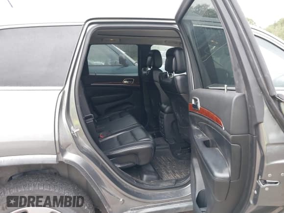 ✅ 2012 Jeep Grand Cherokee Limited • VIN: 1C4RJFBG0CC187230 • Лот: 43455222. Опубликован ранее на IAAI с пробегом 212 283 миль. Бесплатный доступ к архиву аукционных продаж из США и подробный отчёт об истории автомобиля на DreamBid. Изображение 8.