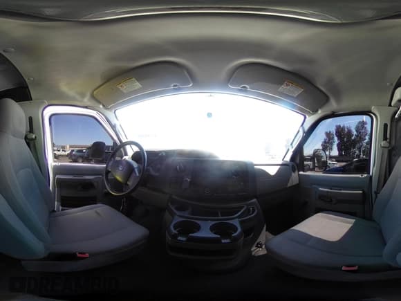 ✅ 2012 Ford Econoline Cargo Recreational • VIN: 1FTNE2EL5CDA97795 • Lot: 43105555. Wystawiony na IAAI z przebiegiem 131 400 mil. Bezpłatny archiwum sprzedaży aukcyjnych z USA i szczegółowy raport historii pojazdu na DreamBid. Zdjęcie 18.