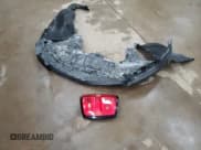 ✅ 2015 Chevrolet Silverado 2500HD LT • VIN: 1GC2KVEGXFZ144312 • Lot: 69129955. Wystawiony na Copart z przebiegiem 208 764 mil. Bezpłatny archiwum sprzedaży aukcyjnych z USA i szczegółowy raport historii pojazdu na DreamBid. Zdjęcie 12.