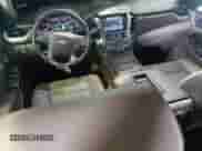 2020 Chevrolet Suburban Premier z VIN 1GNSKJKC5LR174248, wystawiony jako Copart lot #73365664 z przebiegiem 124 755 mil mil oraz Szkoda całkowita • Salvage title. Historia ofert i sprzedaży dostępna na DreamBid. Obrazek 8.