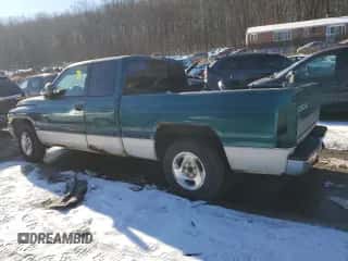 1999 Dodge 1500 с VIN 3B7HC12Y8XG208040, выставлен на аукционе Copart как лот 86807104 с пробегом 387 576 миль миль и Списание • Salvage title. История ставок и продаж доступна на DreamBid. Изображение 2.