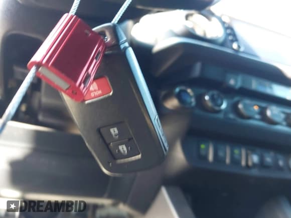 ✅ 2021 Toyota Tacoma SR • VIN: 3TMCZ5AN7MM440553 • Lot: 43609596. Listed on IAAI with 61,689 mi. Free auction sales archive from the USA and detailed vehicle history report at DreamBid. Image 11.