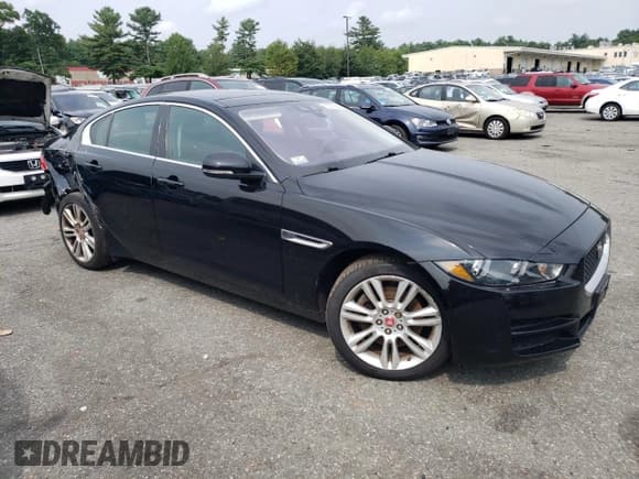✅ 2019 Jaguar XE 25t Premium • VIN: SAJAJ4FX3KCP51609 • Lot: 63503964. Listed on Copart with 21,775 mi. Free auction sales archive from the USA and detailed vehicle history report at DreamBid. Image 4.