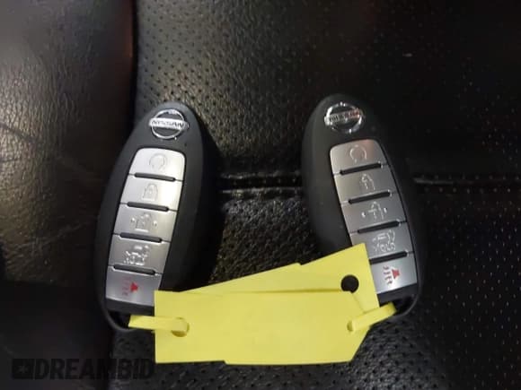 ✅ 2019 Nissan Pathfinder SV • VIN: 5N1DR2MM3KC651586 • Lot: 43351836. Wystawiony na IAAI z przebiegiem 85 912 mil. Bezpłatny archiwum sprzedaży aukcyjnych z USA i szczegółowy raport historii pojazdu na DreamBid. Zdjęcie 11.