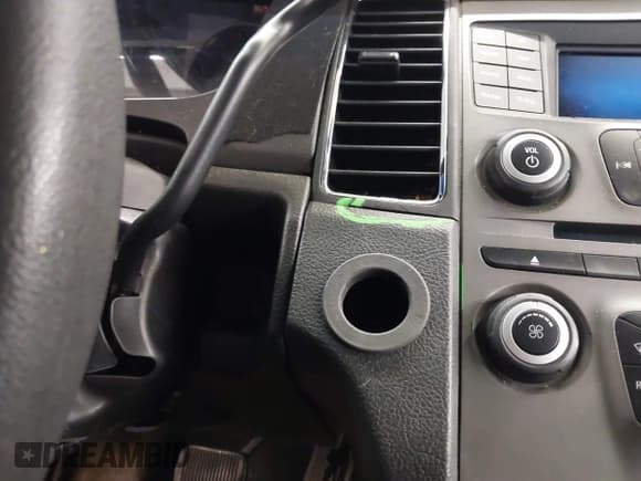 ✅ 2016 Ford Police Interceptor • VIN: 1FAHP2MT5GG132337 • Лот: 41984882. Опубликован ранее на IAAI с пробегом Не указан. Бесплатный доступ к архиву аукционных продаж из США и подробный отчёт об истории автомобиля на DreamBid. Изображение 6.