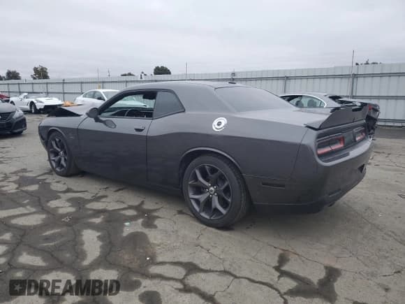 ✅ 2019 Dodge Challenger R/T • VIN: 2C3CDZBT9KH724365 • Lot: 38270764. Wystawiony na Copart z przebiegiem 50 634 mil. Bezpłatny archiwum sprzedaży aukcyjnych z USA i szczegółowy raport historii pojazdu na DreamBid. Zdjęcie 2.