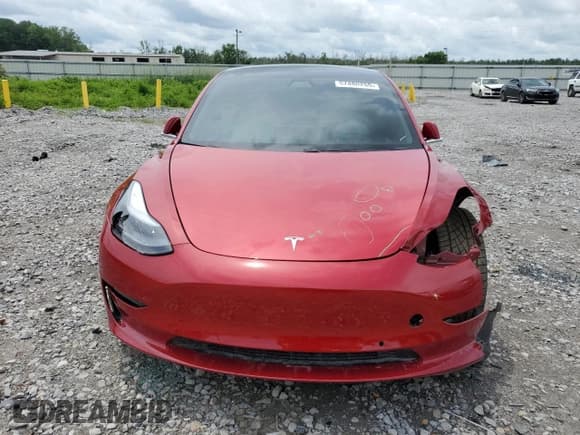 ✅ 2018 Tesla Model 3 Long Range Battery • VIN: 5YJ3E1EB3JF079911 • Lot: 57480255. Wystawiony na Copart z przebiegiem 70 806 mil. Bezpłatny archiwum sprzedaży aukcyjnych z USA i szczegółowy raport historii pojazdu na DreamBid. Zdjęcie 5.