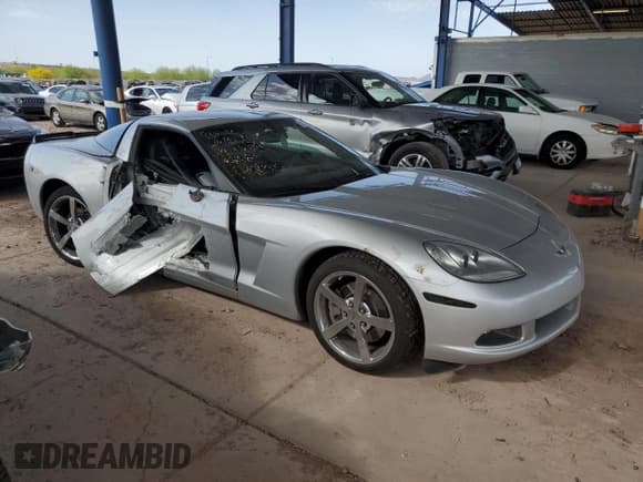 ✅ 2010 Chevrolet Corvette 3LT • VIN: 1G1YG2DW7A5109609 • Lot: 51635425. Listed on Copart with 63,030 mi. Free auction sales archive from the USA and detailed vehicle history report at DreamBid. Image 4.