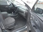 ✅ 2021 Chevrolet Traverse LS • VIN: 1GNERFKW2MJ201129 • Lot: 41769338. Listed on IAAI with 89,807 mi. Free auction sales archive from the USA and detailed vehicle history report at DreamBid. Image 5.