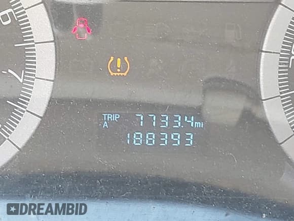 ✅ 2009 Ford Escape XLS • VIN: 1FMCU02729KC96776 • Lot: 42189338. Listed on IAAI with 188,393 mi. Free auction sales archive from the USA and detailed vehicle history report at DreamBid. Image 12.