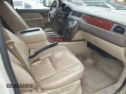 ✅ 2011 Chevrolet Tahoe LTZ • VIN: 1GNSCCE05BR367234 • Lot: 43744113. Listed on IAAI with 189,091 mi. Free auction sales archive from the USA and detailed vehicle history report at DreamBid. Image 5.