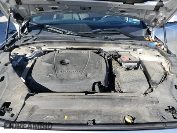 ✅ 2020 Volvo V90 • VIN: YV4A22NL4L1106170 • Lot: 89493205. Wystawiony na Copart z przebiegiem 70 313 mil. Bezpłatny archiwum sprzedaży aukcyjnych z USA i szczegółowy raport historii pojazdu na DreamBid. Zdjęcie 12.