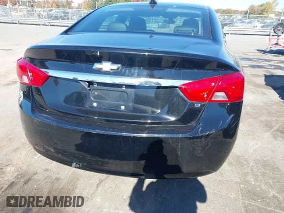 ✅ 2017 Chevrolet Impala LT • VIN: 2G1105SA9H9169158 • Lot: 43616112. Wystawiony na IAAI z przebiegiem 152 517 mil. Bezpłatny archiwum sprzedaży aukcyjnych z USA i szczegółowy raport historii pojazdu na DreamBid. Zdjęcie 19.